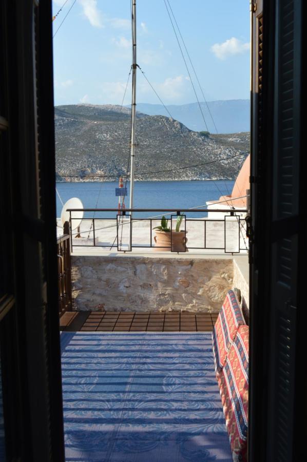 Вілла Casa Muse Kastellorizo Whole House Мегісті Екстер'єр фото